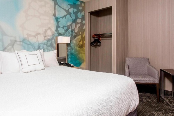 Courtyard by Marriott Binghamton image 10