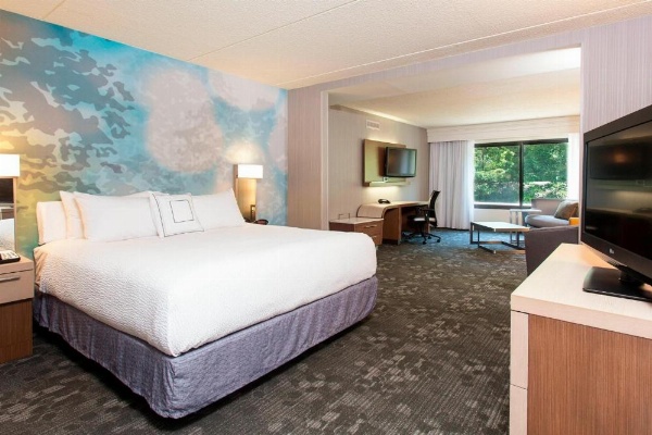 Courtyard by Marriott Binghamton image 19
