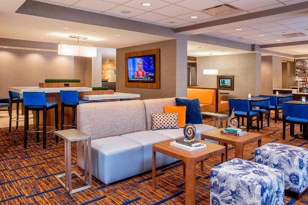 Courtyard by Marriott Binghamton image 3